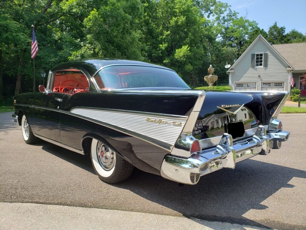 1957 Chevrolet Bel Air 2-Door Hardtop