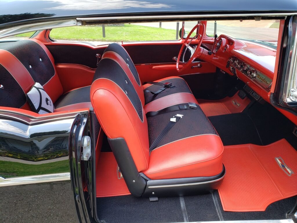 1957 Chevrolet Bel Air 2-Door Hardtop