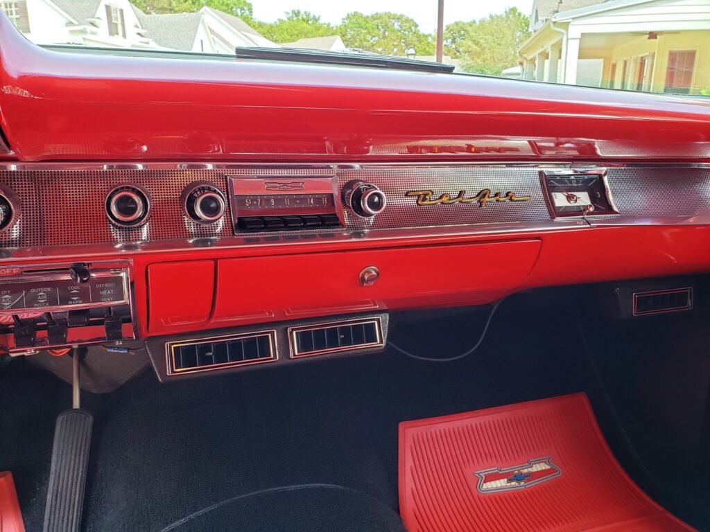 1957 Chevrolet Bel Air 2-Door Hardtop